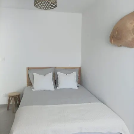 Avec Piscine Apartman *
